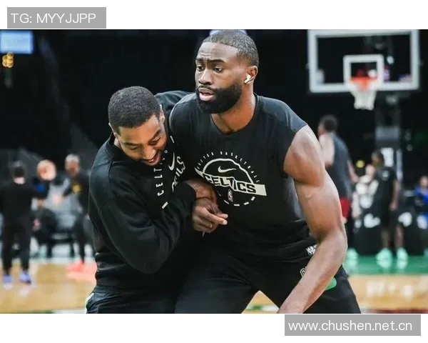 杰伦盛赞米诺特具备理想侧翼特质展现出野兽般的尺寸与运动能力